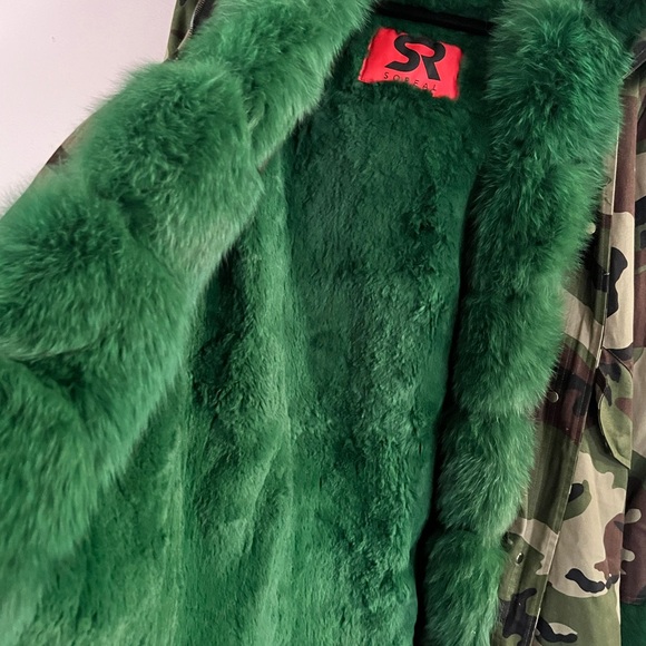 Sorel Green Fur with Red Label - Picture 4 of 5